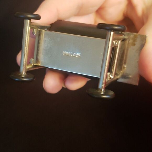 Timex Quartz Mini BBQ Barbecue Grill Metal Novelty Desk Clock - Picture 5 of 10